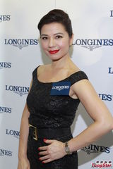 组图：钟楚红贺郭晶晶产子 马国明享受演床戏