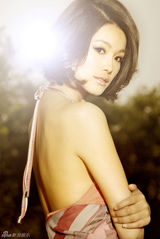 高清图：于娜夏日午后写真曝光 大气复古高贵优雅