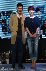 组图：杜淳马伊琍《青春期撞上更年期2》发布会