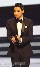 组图：百想电视刘在石获大奖 朴有天获人气奖