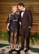 组图：奥斯卡晚宴养眼 可儿秀半球龙女大露背