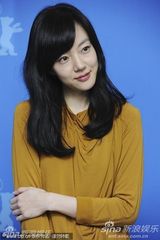 高清组图：《爱不爱》发布会 玄彬林秀晶男才女貌 