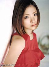 高清组图：偶像女星上户彩杂志写真 清纯惹人怜