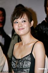 幻灯图集：《机器侠》上海记者会 孙俪秀香肩