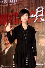 高清组图：《十月围城》台北首映 陈可辛全家走红毯