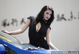 组图：2012性感车模大盘点 美乳飘香事业线抢眼
