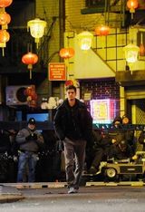 组图：《蜘蛛侠2》首露中国元素 汽车街头腾飞