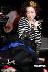 高清组图：王菀之不计前嫌原谅好友 张敬轩因病失约