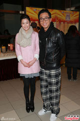 组图：黄子华盼与周润发拍剧 张智霖否认不和