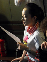 幻灯图：霍思燕为环保献声 自创潮牌将推绿色服饰