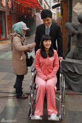 组图：《老爸的爱情》即将上星 张佳宁陈赫谈情说爱