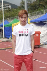 组图：张艾嘉陈志云任嘉宾 饥馑三十支援非洲灾民