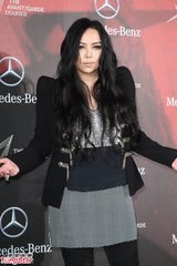 组图：张惠妹疑默认新恋情 否认喝知名饮品爆肥