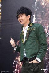 高清图：林俊杰台北签唱 否认与萧敬腾有断背情