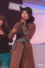 组图：《劲歌金曲》再录影 容祖儿梁汉文等亮相