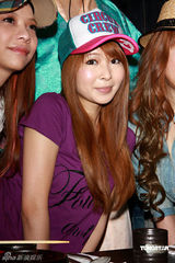 高清图：李玖哲开韩国餐厅 黄立成吴建豪率众星捧场