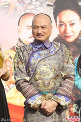 组图：安以轩新剧当新娘力挺杜淳否认当小三