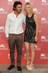 高清图：《一个女人》发布 导演吉亚塔携老公秀恩爱