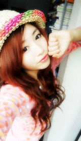 组图：邹凯女友曝光 美艳赛林志玲