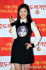 组图：韩星金有贞李相烨为电影《胡桃夹子》献声