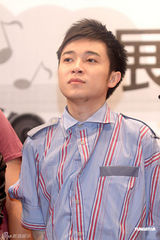 幻灯组图：苏打绿献唱利物浦音乐节 走访披头士故居