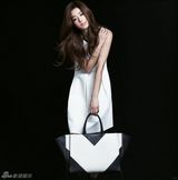 高清组图：全智贤拍广告魅力爆发大牌气质