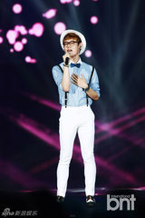 组图：f(x)BEAST等参加DMZ世界和平演唱会