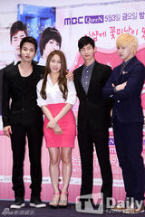 组图：Kara朴奎利MBLAQ天动宣传《美甲店》