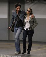 组图：朱迪福斯特疑与女友密婚 对方是艾伦旧爱