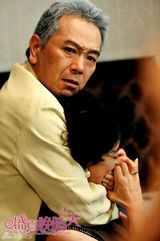 组图：《盛夏晚晴天》虐心 杨幂跳海刘恺威神伤