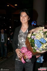 组图：福山雅治亲民到港 为主演电影宣传