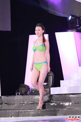 组图：亚姐中华赛区12强 佳丽泳装起舞风骚性感