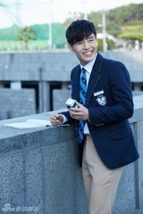 高清图：《继承者们》再曝温馨有爱片场照