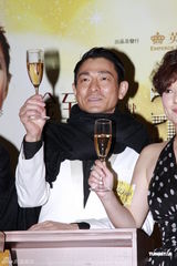 高清图：《我知女人心》香港首映 刘德华装扮新潮