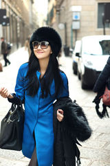 组图：韩雯雯初春街拍 打造清新时尚写真