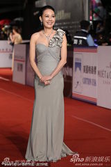 高清图：《龙飞凤舞》郭春美亮相金马奖红毯