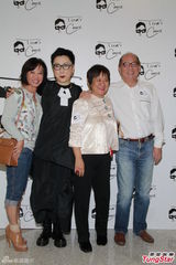 组图：邓丽欣遭催婚 赵雅芝否认与汪明荃不和