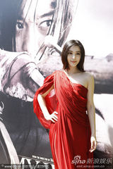 高清组图：《登陆之日》亮相 范冰冰张东健眉目传情