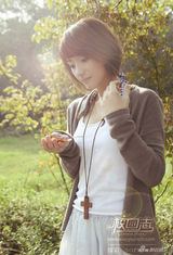 高清组图：浙江传媒学院校花李晞媛清纯写真