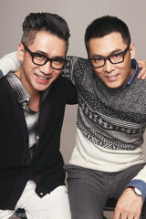 组图：萌叔组合毅光年冬日写真温情儒雅