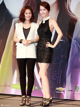 高清图：李多海朴有天等宣传新剧《Miss Ripley》