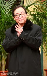 幻灯：华夏公司送电影进革命圣地 丰富老区人民生活