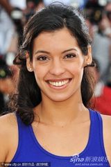 高清组图：《巴拉小姐》发布会 美女主演亮相