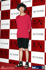 组图：韩片《钱的味道》首映 朴信惠允浩等助阵