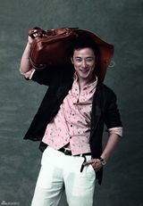 组图：罗晋型男写真时尚多变