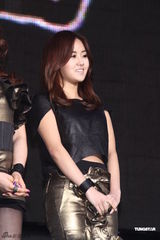 高清图：韩国五大组合天团开唱 SJ压轴掀高潮 