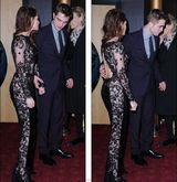 组图：《暮光4下》英国首映 斯图尔特黑丝透视