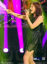 组图：韩歌手蜘蛛等出演音乐节目《You and I》