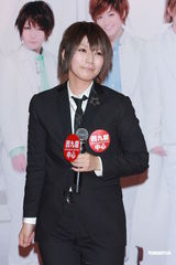 组图：日本团体风男塾现身香港 伪男造型吸引粉丝