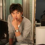 组图：陈柏霖首拍内地剧 与实力派前辈合作过瘾